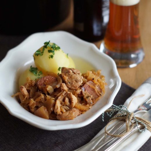 Szegediner Gulasch aus dem Slowcooker