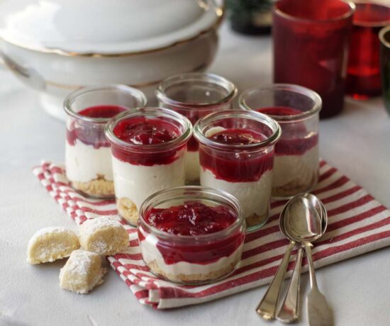 Rezept für Vanillekipferl-Schichtessert im Glas