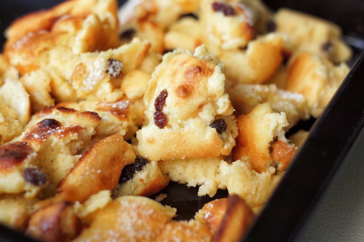 Einfaches Rezept für Quarkschmarrn aus dsem Ofen