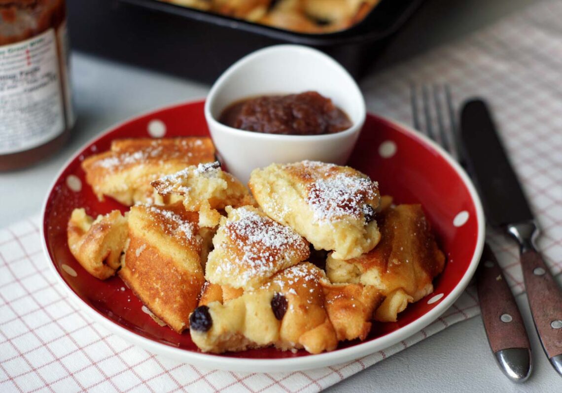Rezept für luftigen Quarkschmarren aus dem Backofen
