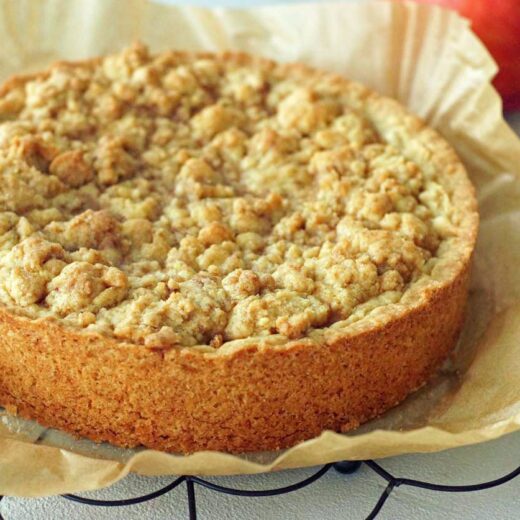Einfaches Rezept für Apfelmus-Streuselkuchen